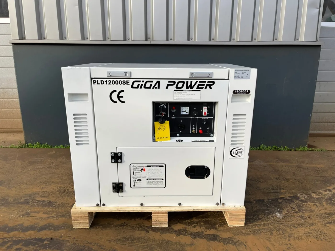 Giga power PLD12000SE 10 kVA silent generator - 1