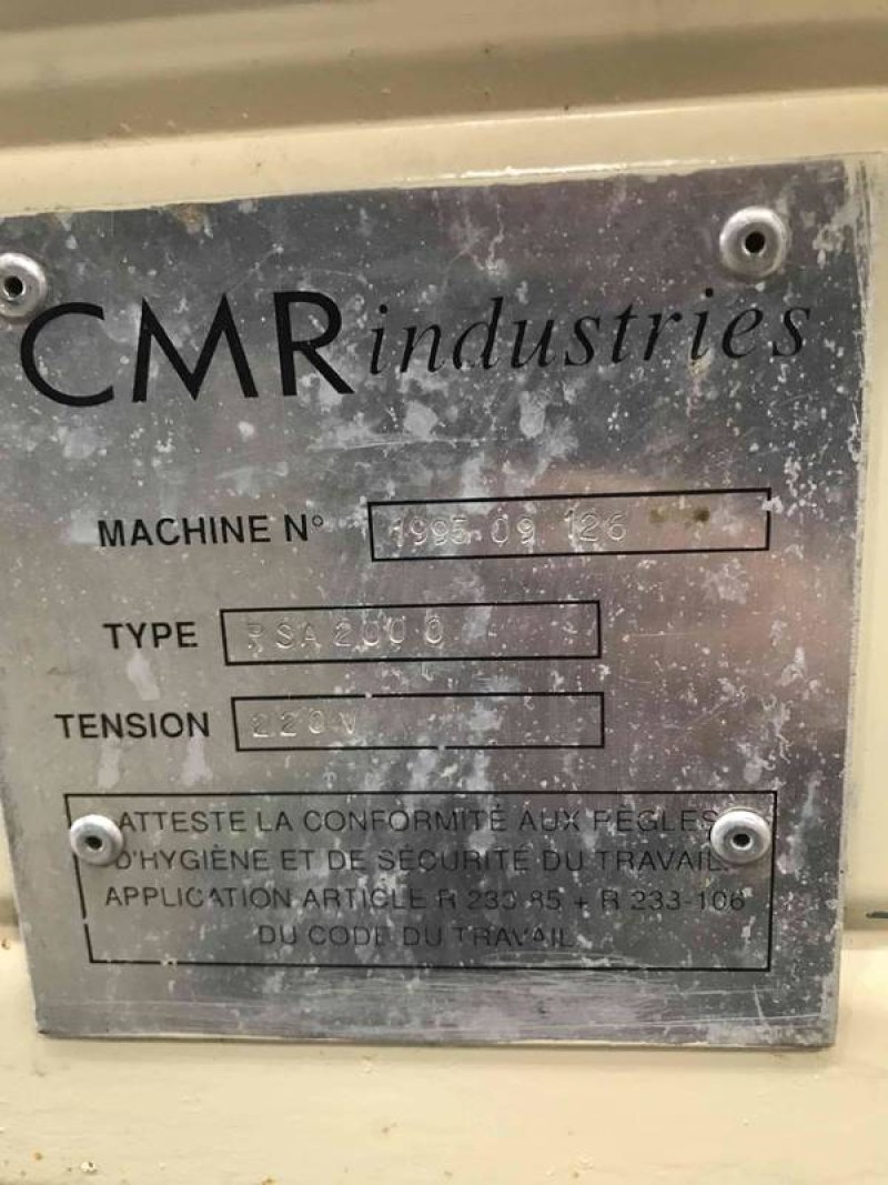 Strapping machine