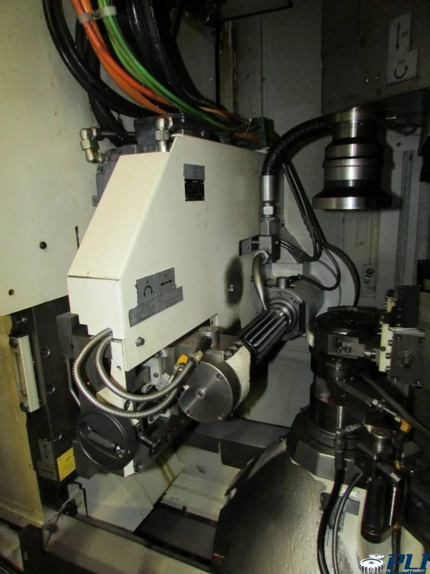 CNC Gear Hobbing Machine – LIEBHERR LC180 - 1