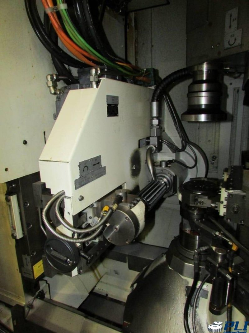 CNC Gear Hobbing Machine – LIEBHERR LC180