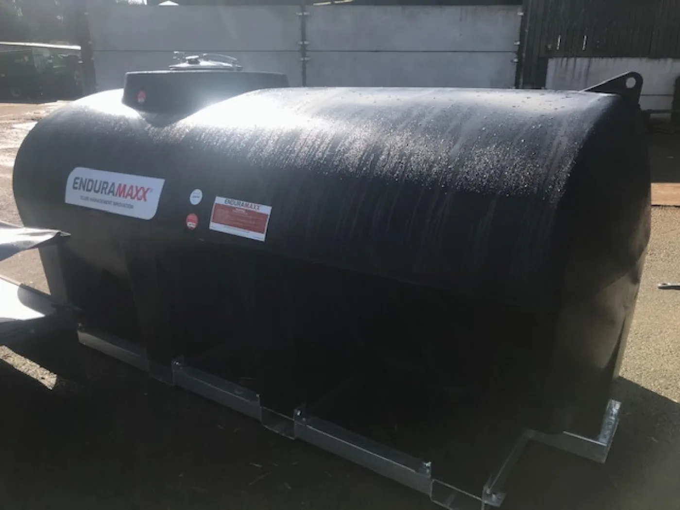 Enduramaxx 6000L Sprayer refill tank - 5