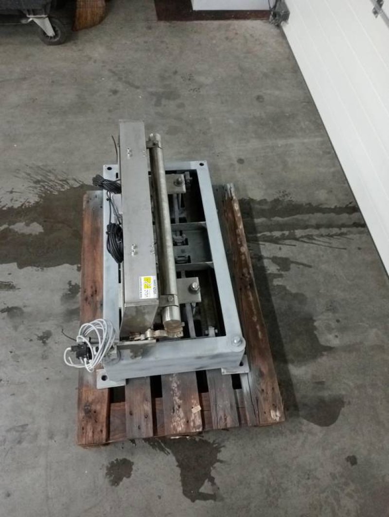 Tube Weight scale with indicator