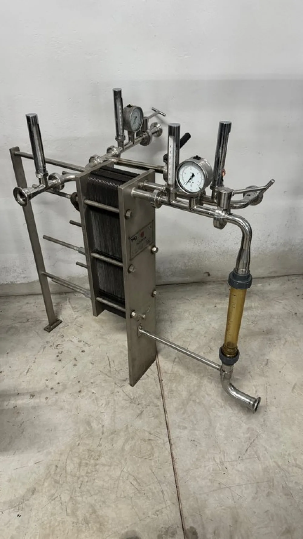 PLATES EXCHANGER FOR COOLING/HEATING, FIRM PADOVAN, ENTIRELY IN STAINLESS STEEL, WITH 55 PLATES, SECOND-HAND MACHINE