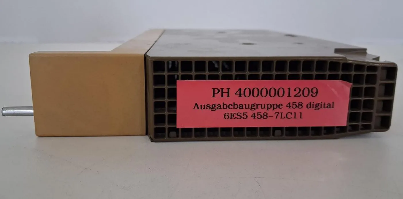Siemens SIMATIC S5 6ES5 458-7LC11 Digital Output Module - 3
