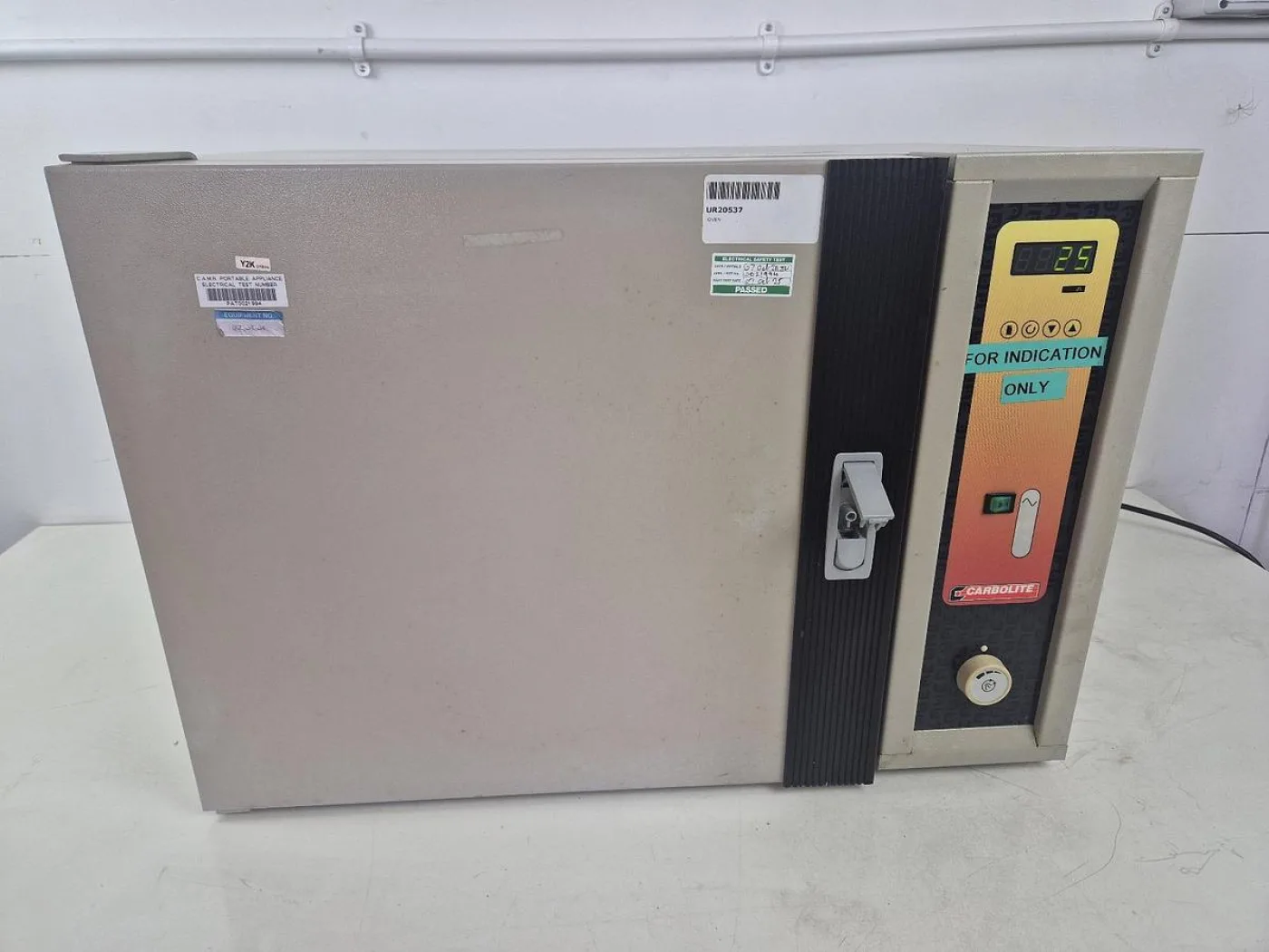 Carbolite PF30 Oven - 1