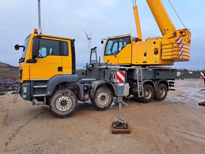 Terex RT230 Mobile Crane