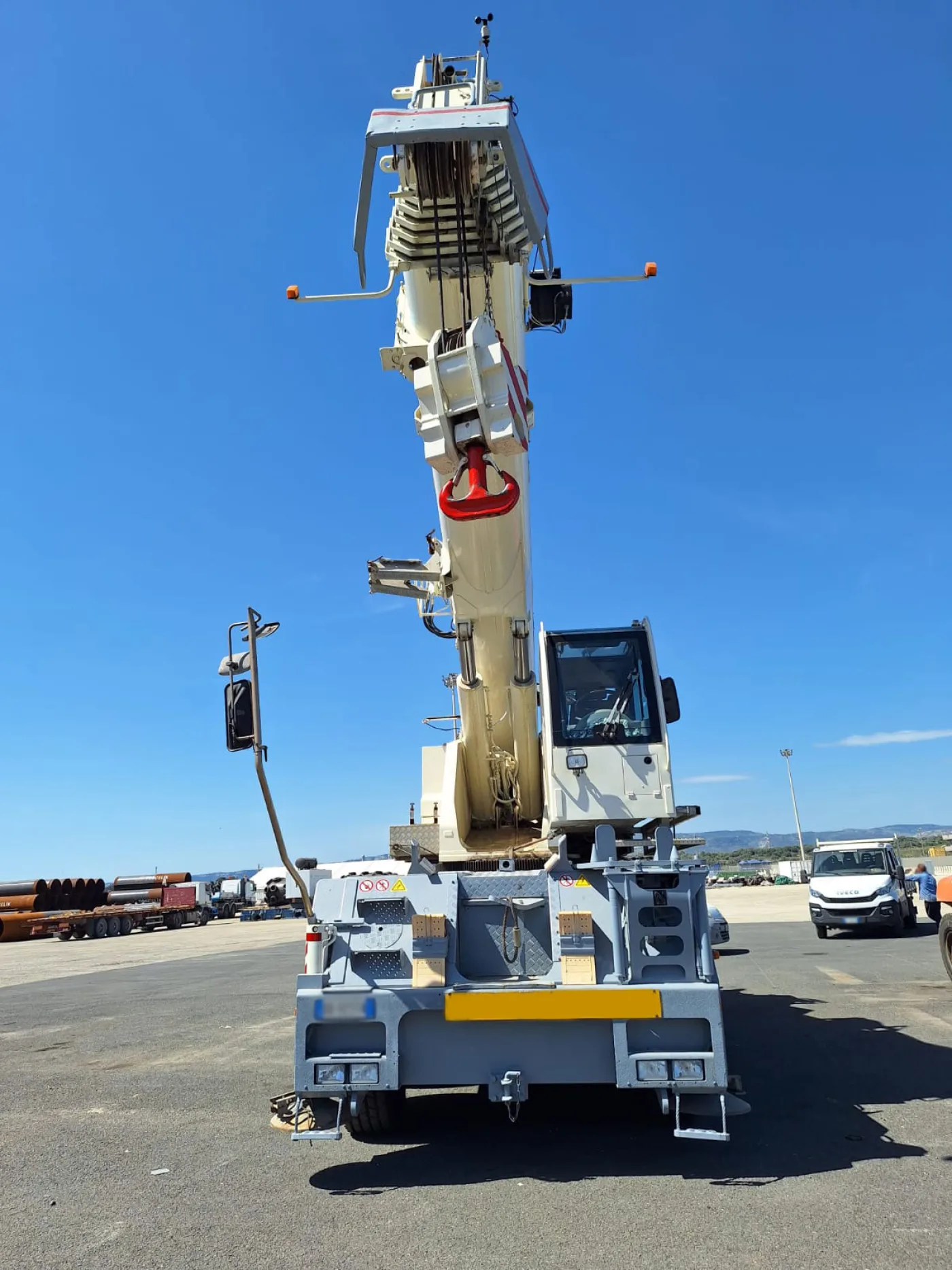 Liebherr LR 1500 Crawler Crane - 3