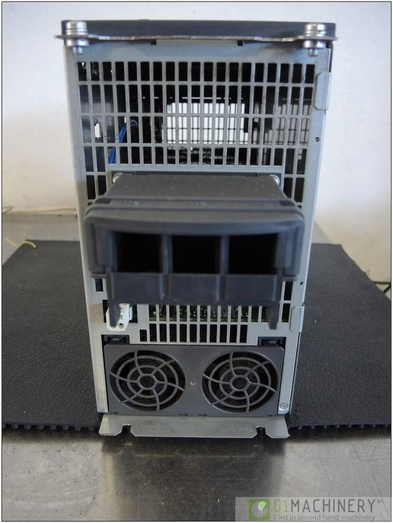 SIEMENS 6SL3120-1TE26-0AA3 AI3004