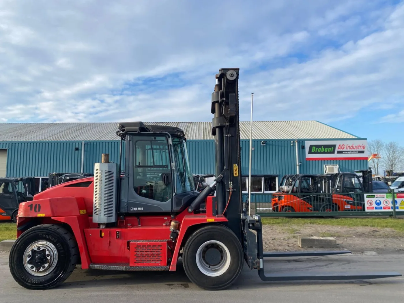 Kalmar DCG120-6 - 1
