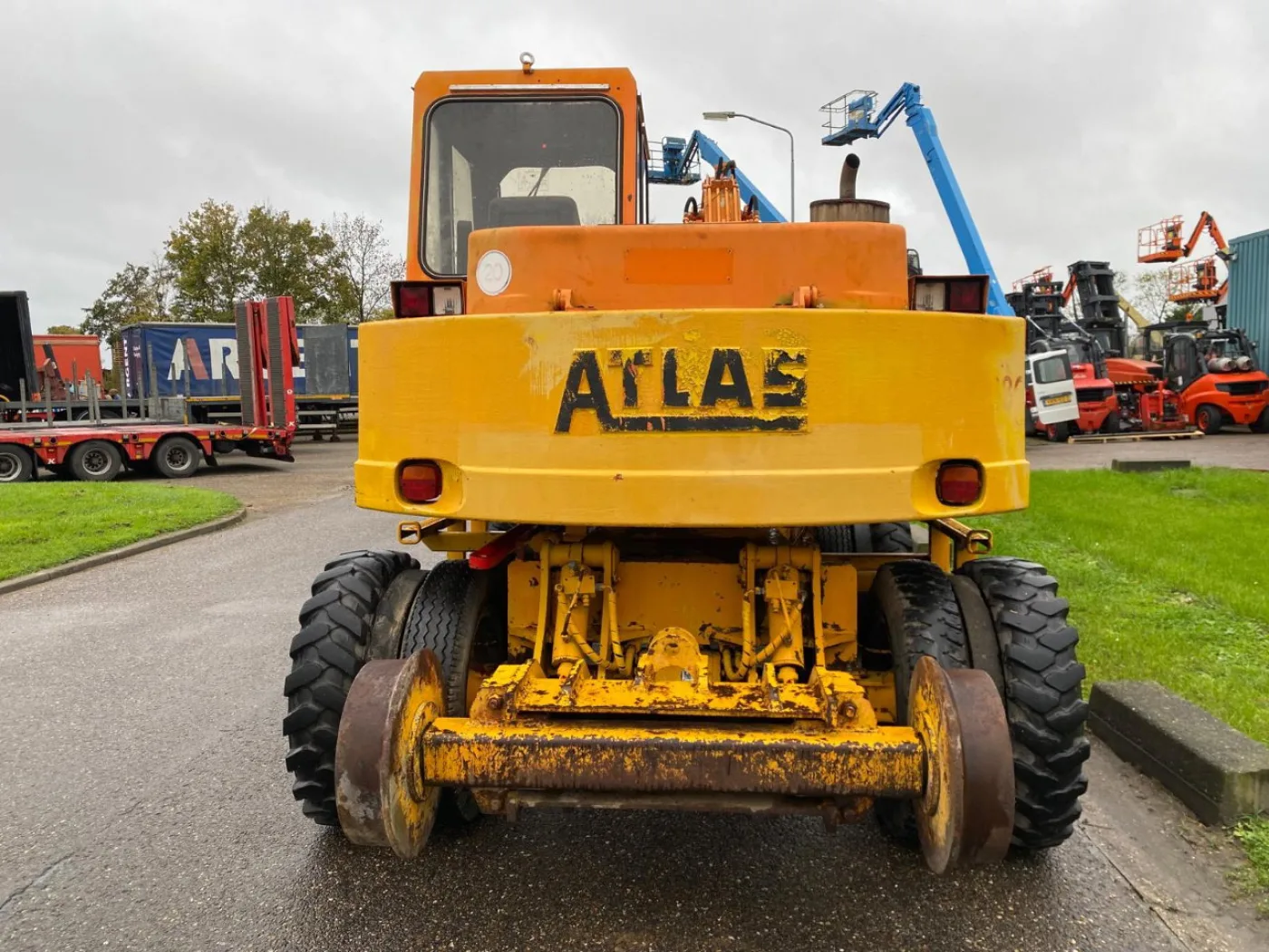 Atlas 1104 - 6