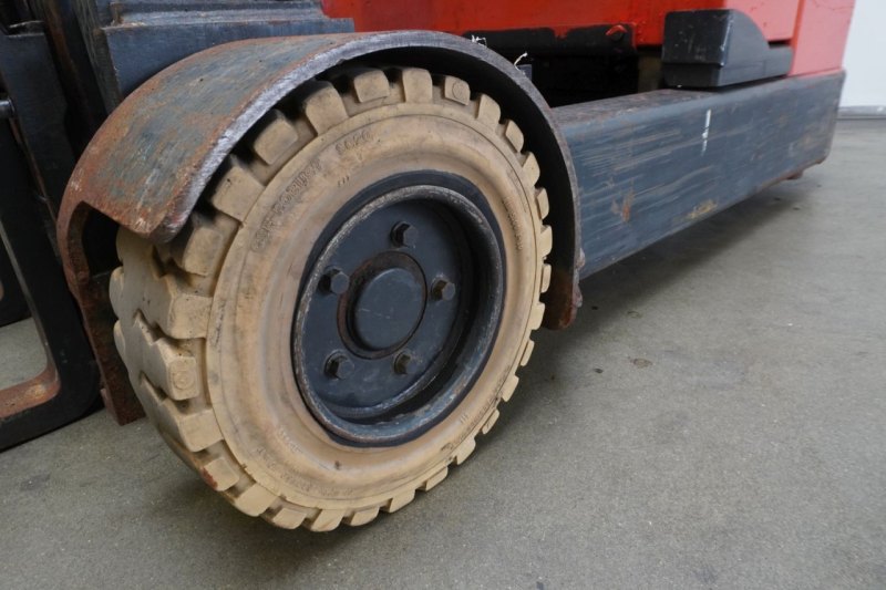 Schubmaststapler Linde R 14 G 115-12 (2013)