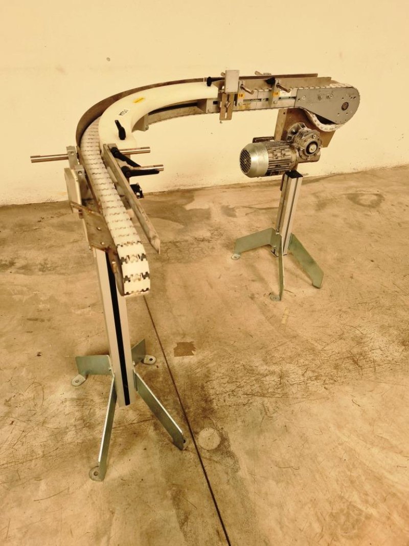 NASTRINO TRASPORTATORE MOTORIZZATO CURVO – FLEX LINK