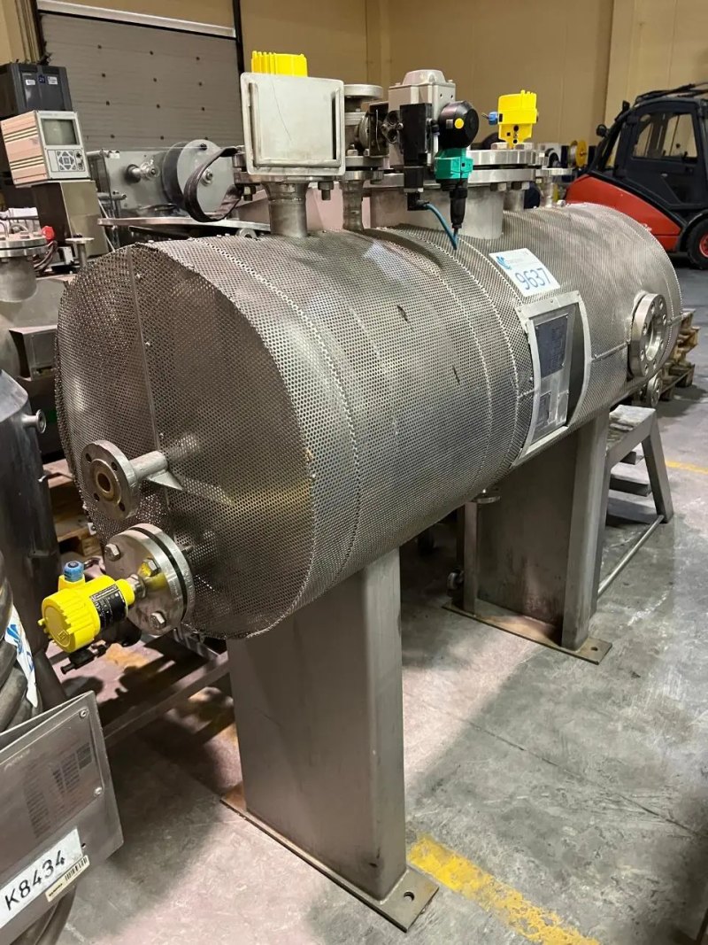 STAINLESS STEEL DECANTER TANK 3150 LITERS