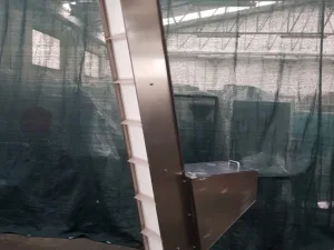 ELEVATORE A TRAMOGGIA PER FLACONI