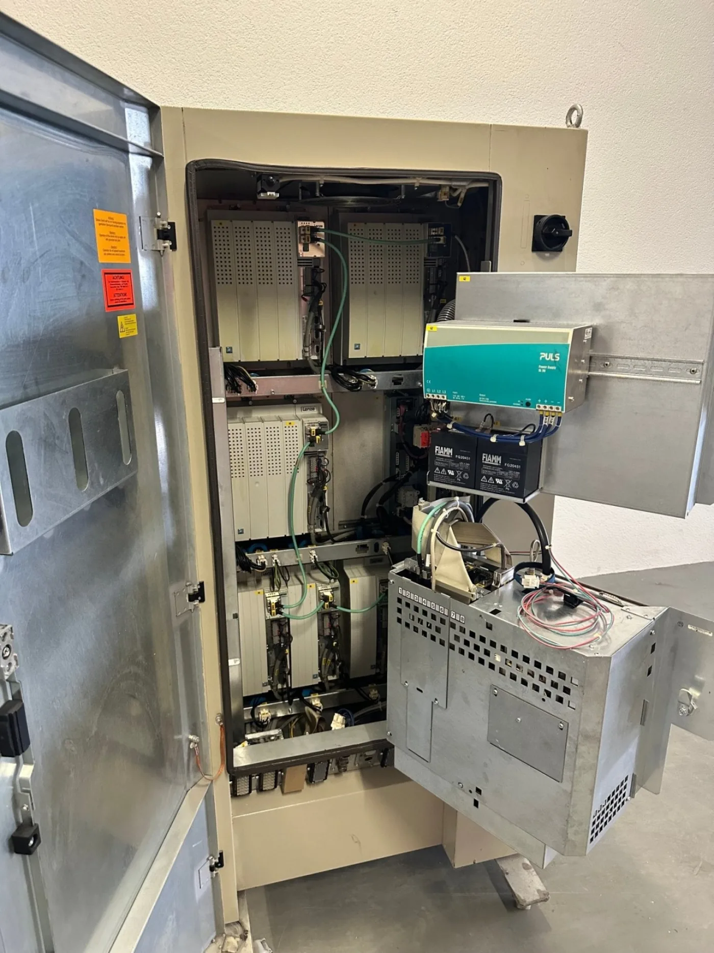 Kuka KRC1A Steuerschrank für KR350 - 7