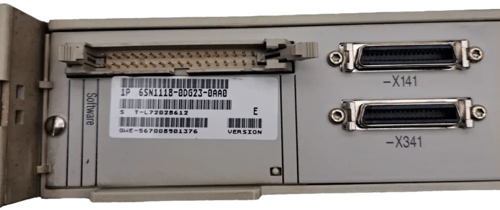 Siemens SIMODRIVE 611 6SN1123-1AA00-0HA1 / 6SN1118-0DG23-0AA0