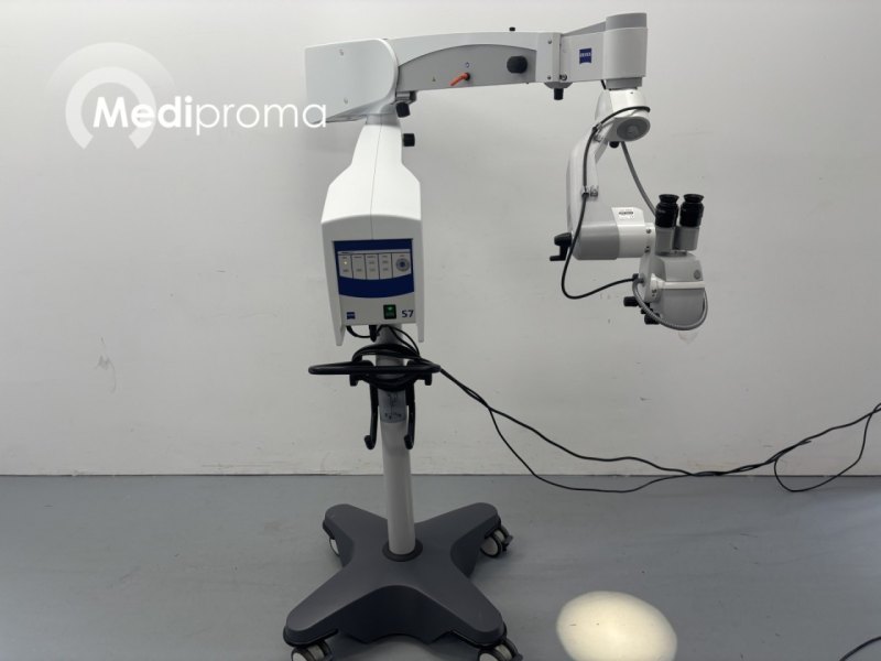 Zeiss OPMI Movena / S7 Microscoop