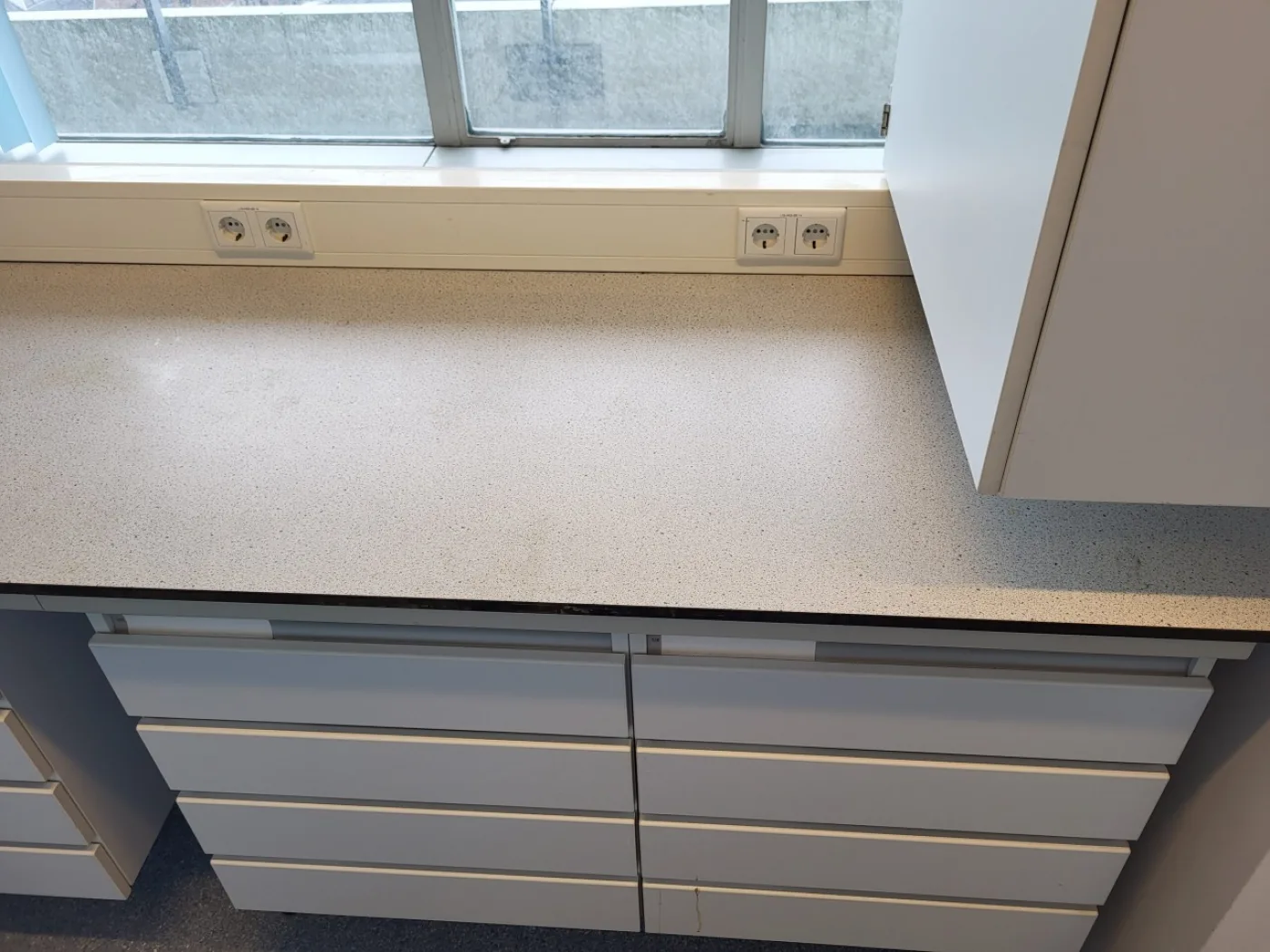1971 – Used S+B Laboratory wall table (265 cm) - 6