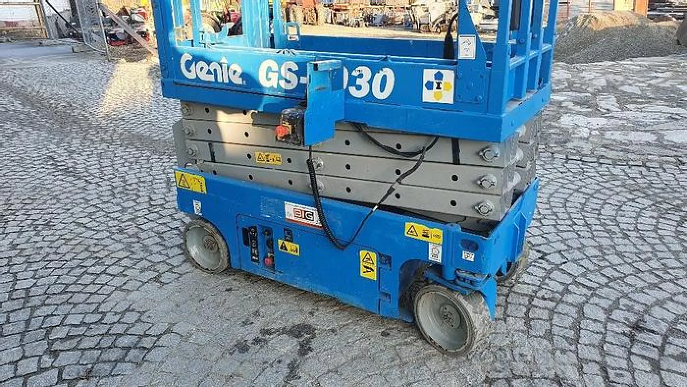 Genie Miete GS1930 Scherenarbeitsbühne - 3