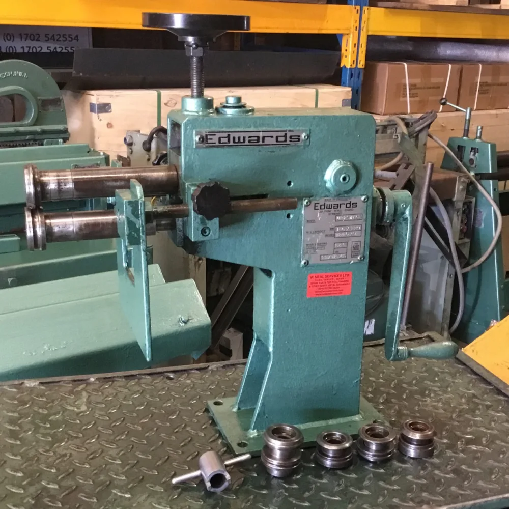 EDWARDS Hand Swager UR2 160mm - WNS - W. Neal Services Ltd