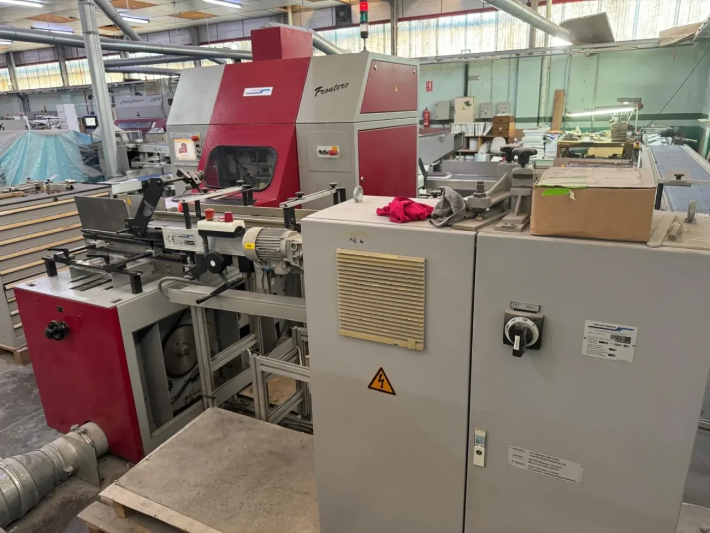 Muller Martini Frontero 3674 frontcutter - 2