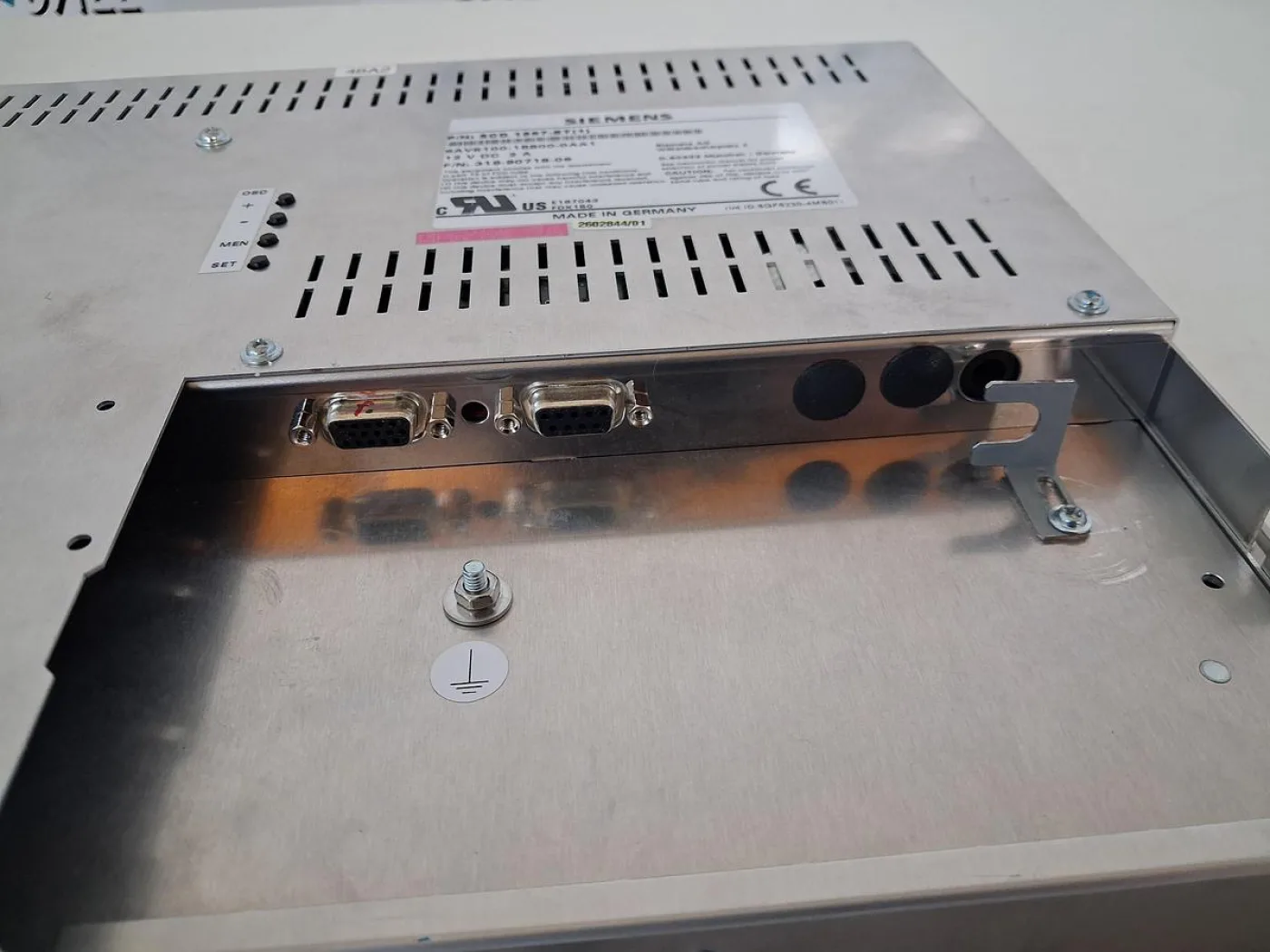 Siemens SCD1597-ET 6AV8100-1BB00-0AA1 Industrial Display Panel - 6