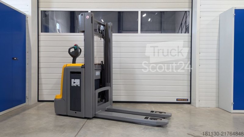 Jungheinrich EJC 216z 115 240 ZT