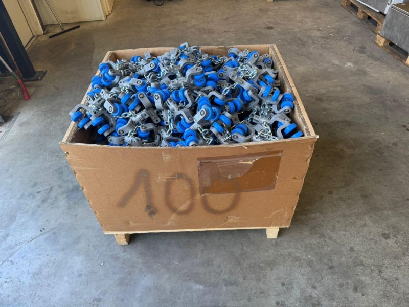 Chain w/ trolleys, Stork, T-track, 6