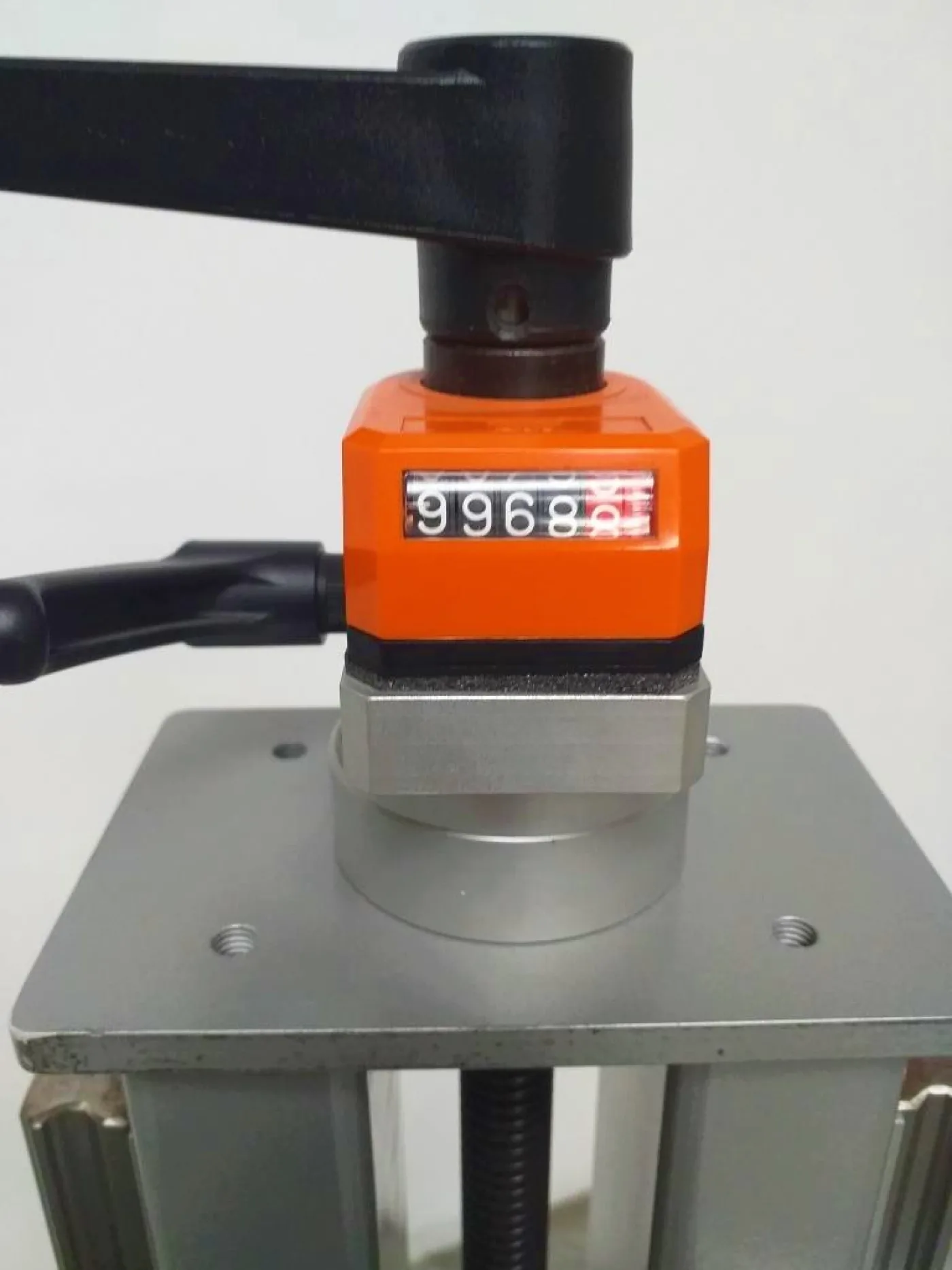 NASTRO TRASPORTATORE MOTORIZZATO A DOPPIO STRATO – SIEMPHARMA -Mod. NS1000 - 3