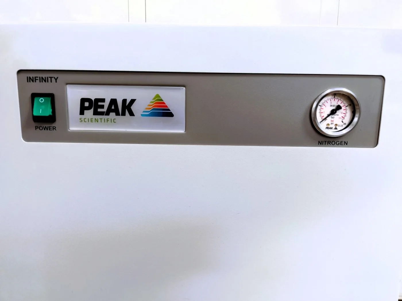 GENERATORE DI AZOTO – PEAK SCIENTIFIC – MOD. INFINITY 5010 - 4