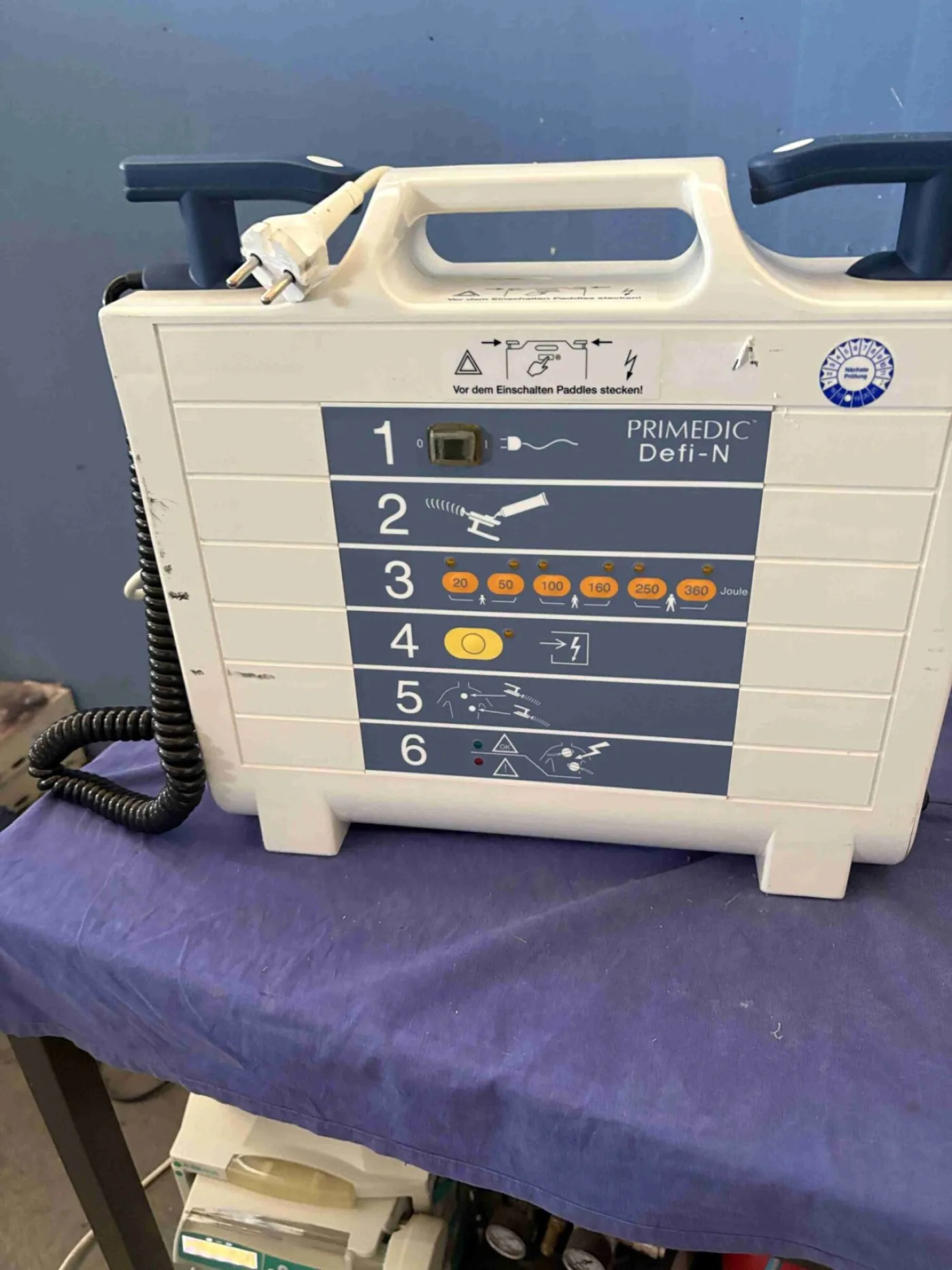 Lifepak 20 (Used, very good) - 5
