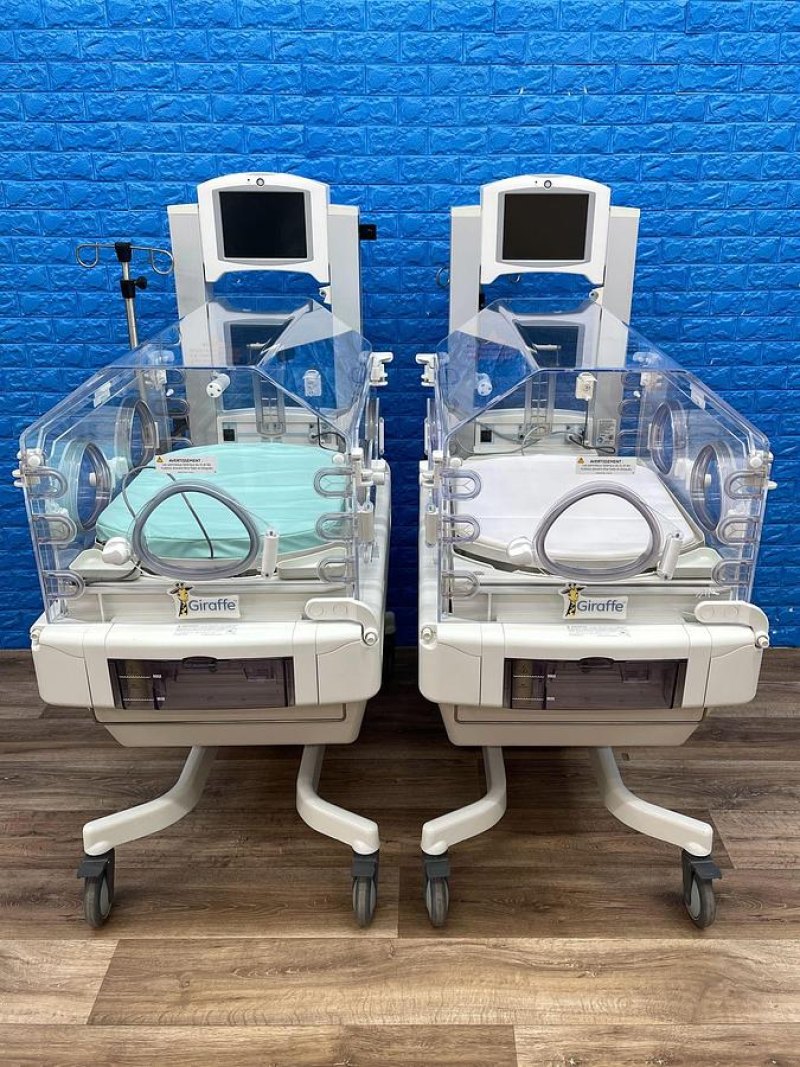 GE Giraffe Infant Incubator, YOM:2018, YOM:2018