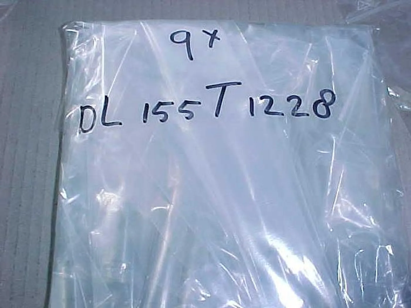 BOSCH INJECTOR NOZZLE DL155T1228 NEW !! - 4