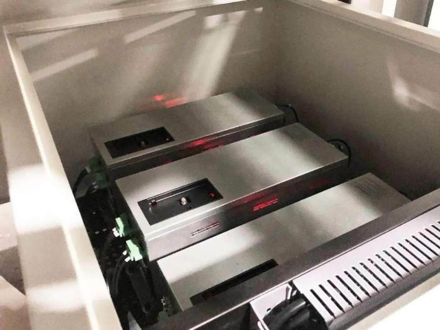 SPOT UV 1450 8000 s/h - 6