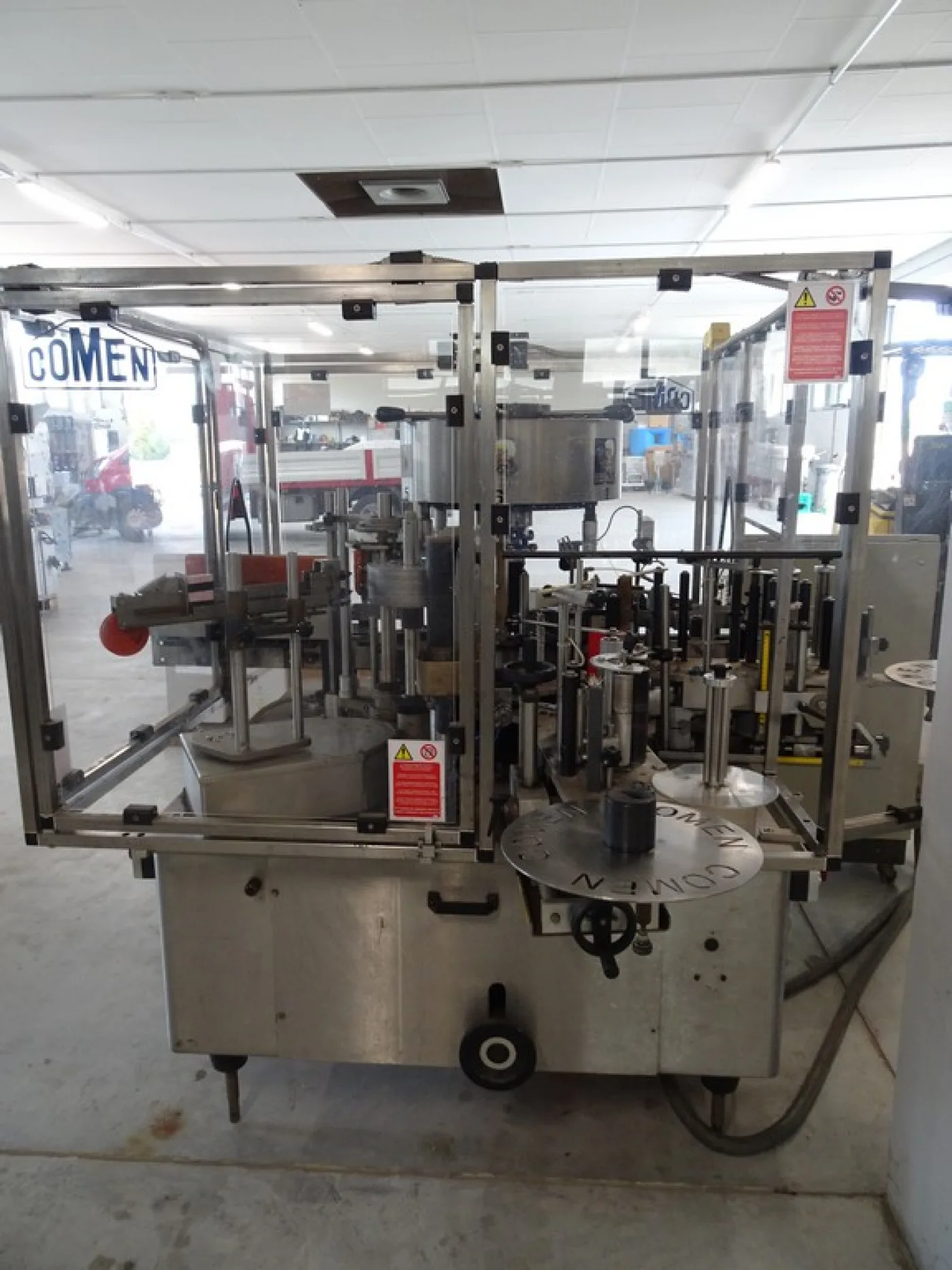 SELF-ADHESIVE LABELLING MACHINE COMEN, SR2, 6 LOCKING HEADS, FOR LABEL AND BACK LABEL ON SELF-ADHESIVE COILS, AND VERTICAL DOCG GLUE LABEL/BAND, SECOND-HAND MACHINE - 8