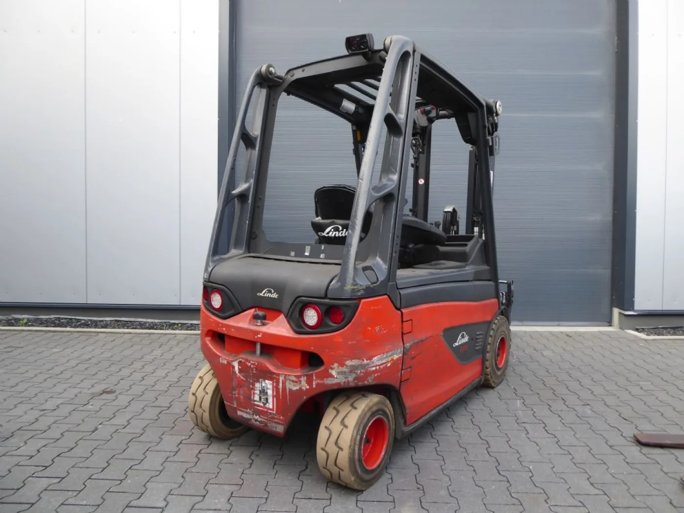 Linde E25L - 8