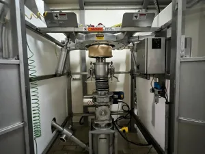 USED BIG BAGS UNLOADER AND VACUUM TRANSPORTATION