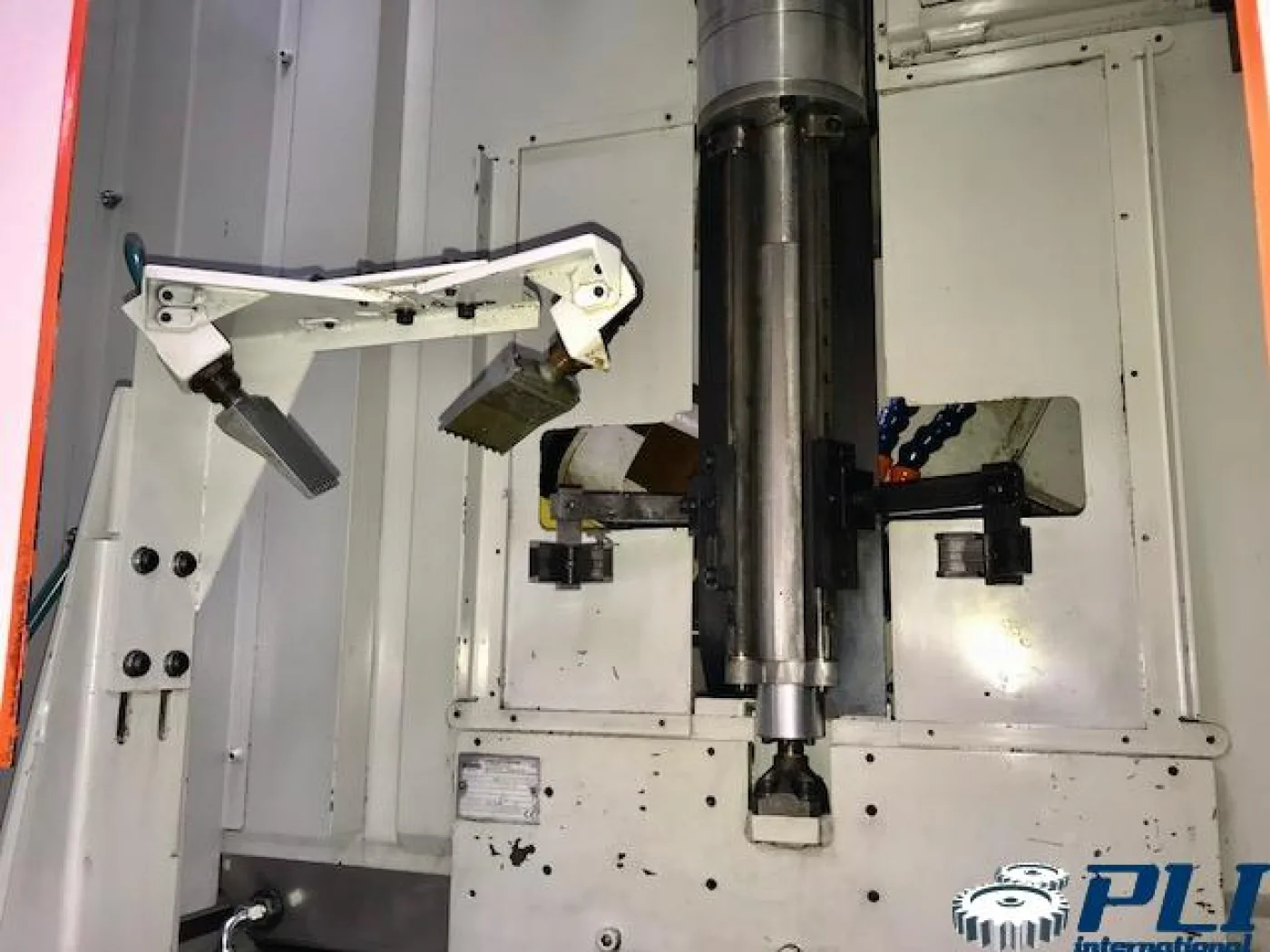 CNC Gear Hobbing Machine – GLEASON GENESIS 130H - 4