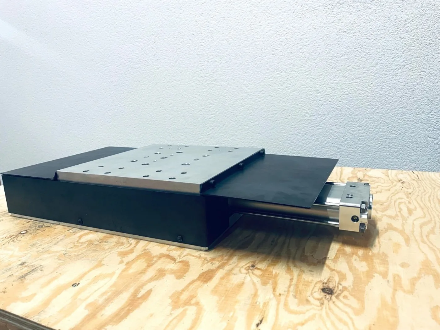Tünkers Pneumatische Lineareinheit LE100-150 VRL SB T02-4 - 8