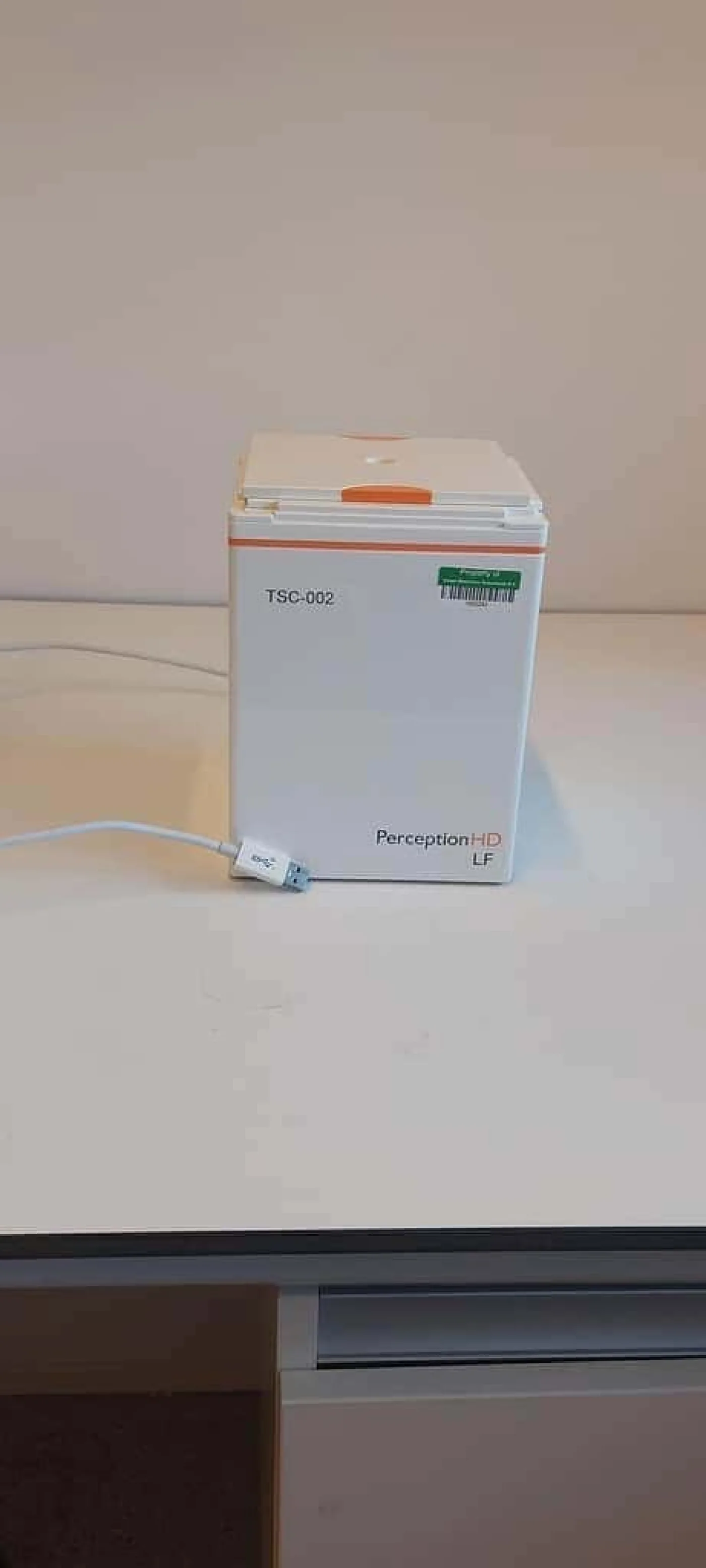 FluidX Perception HD LF Barcode Scanner - 1