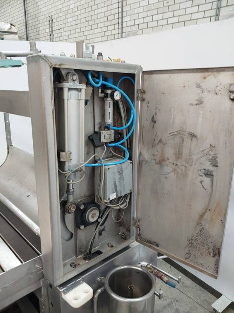 Gambrelling - Rehanging conveyor