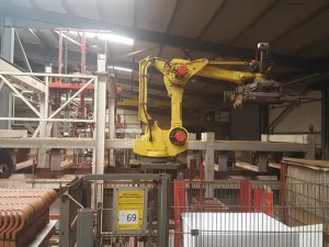 2003 Fanuc M410