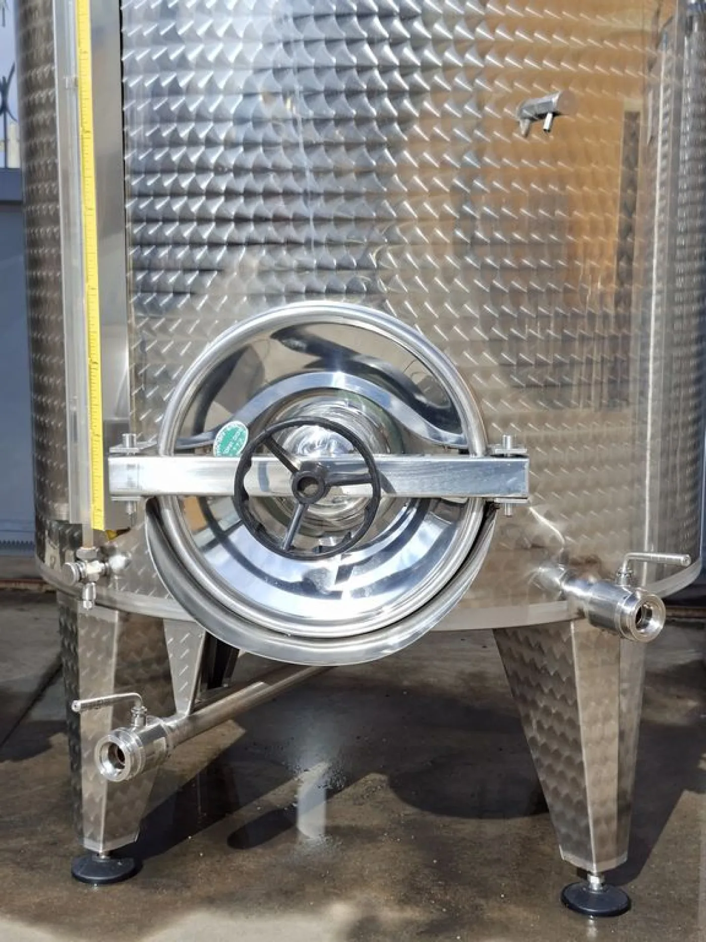 STAINLESS STEEL TANK L.A. INOX, CAPACITY 1500 LITERS, STORAGE/VINIFICATION MODEL CONICAL BOTTOM, SECON HAND EQUIPMENT - 4