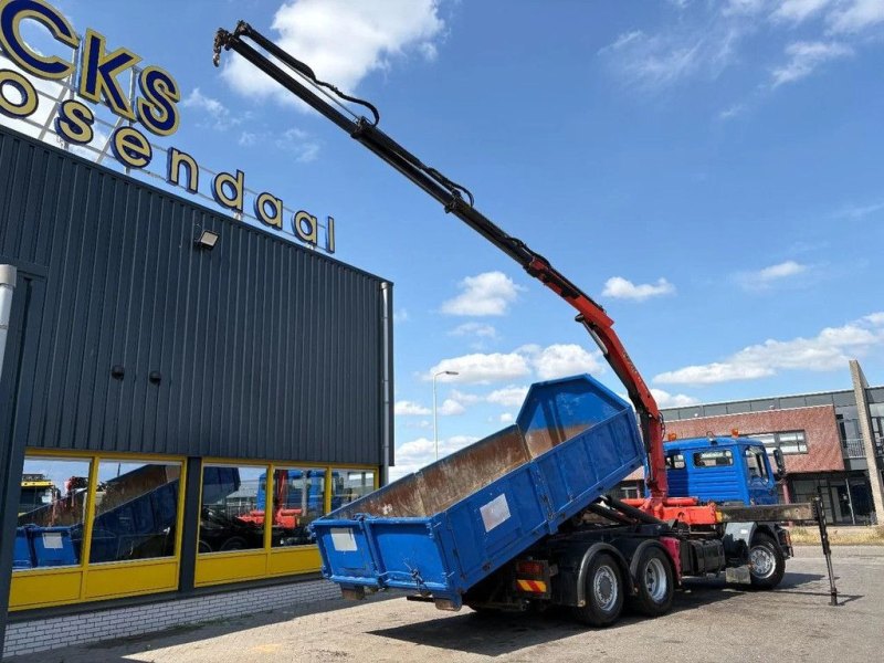 MAN F2000 28.364 + PALFINGER PK 12080 3X EXT + manual + Euro 2 + 6X2 + HOOK ARM SYSTEM + STEERING/LIFT SHAFT + REMOTE