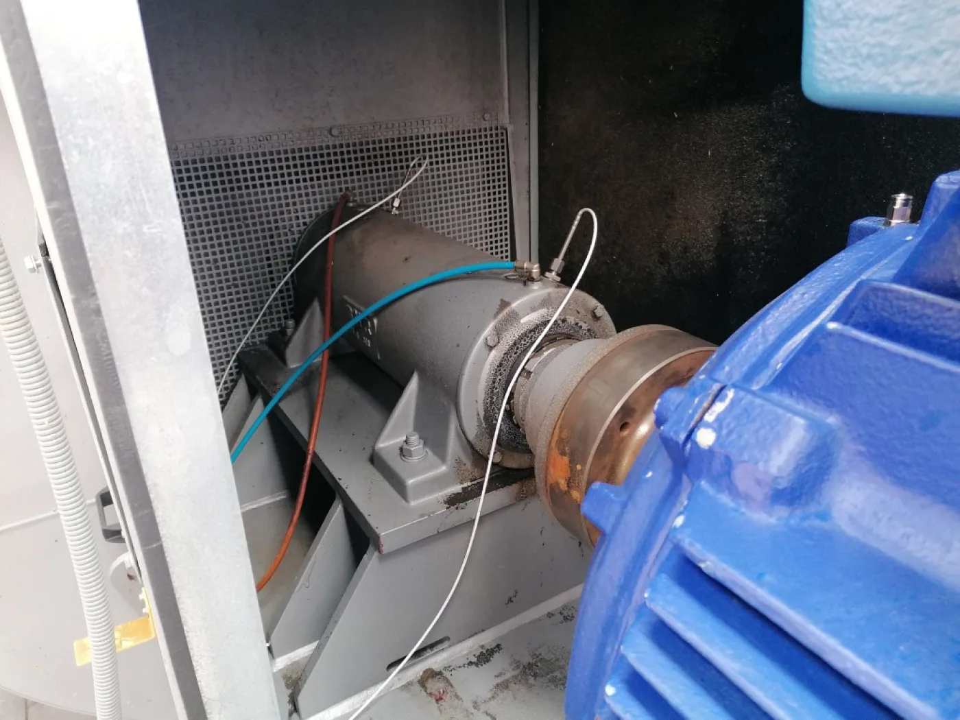 Hosokawa Alpine LGM-20 (Long Gap Mill) - Fine Impact Mill - 7