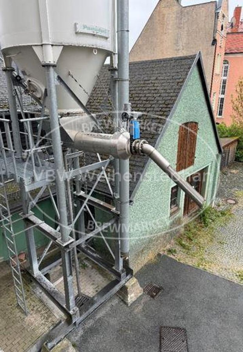 Spent grain silo