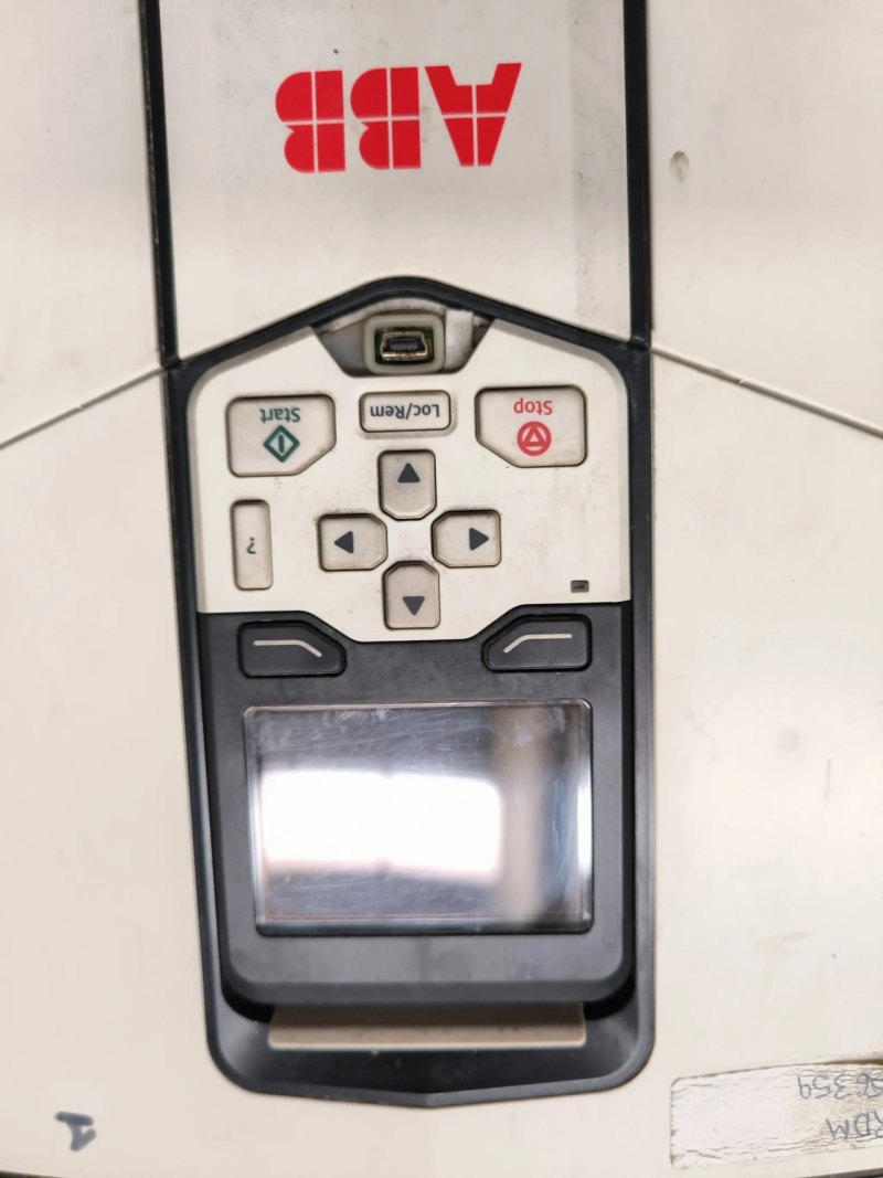 VARIABLE FREQUENCY DRIVE ABB ACS880-01-145A-3+E200