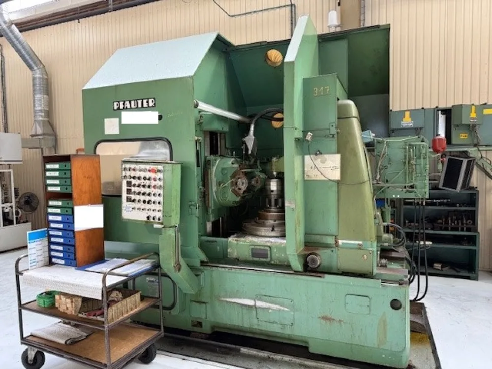 Gear Hobbing Machine – PFAUTER P900