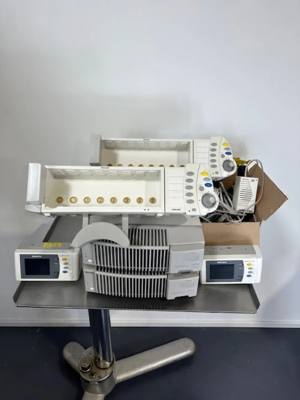 Philips MP 90 EKG-Monitor