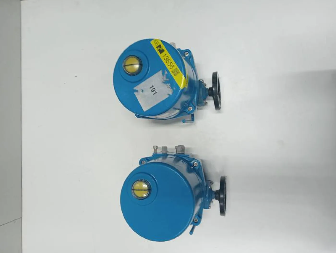 Valve drive - 4
